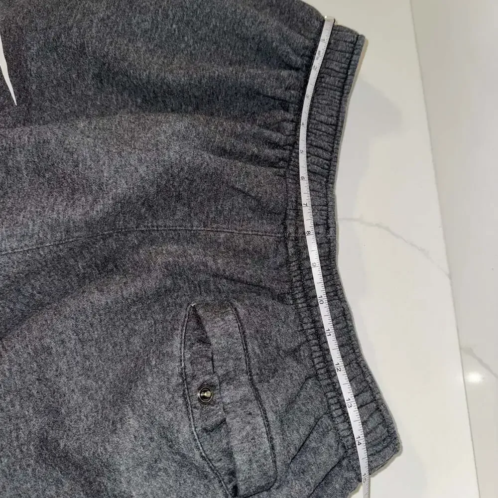 Nike Men's Dark Gray Fleece Swoosh Logo Athletic Shorts Size Large